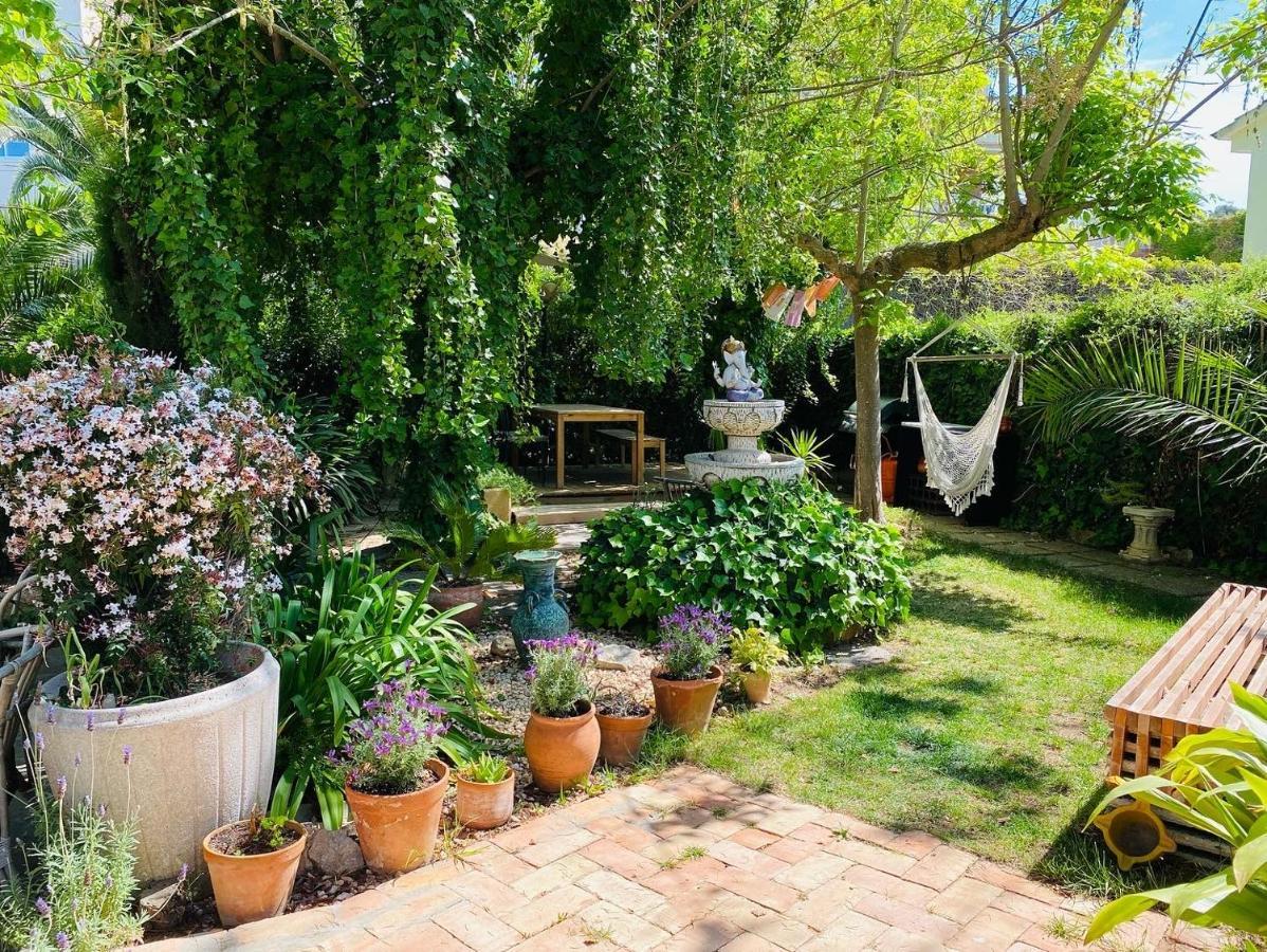Charming Apartment In A Duplex With Garden & Balcony Cunit Kültér fotó