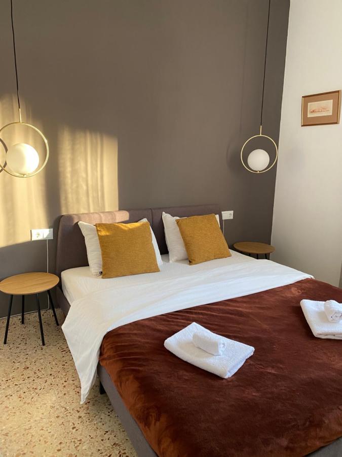 Charming Apartment In A Duplex With Garden & Balcony Cunit Kültér fotó